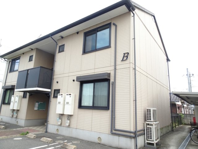 シャルマン笹沖　B棟