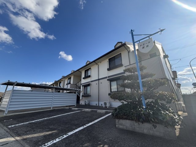 ドミール屋島　A棟