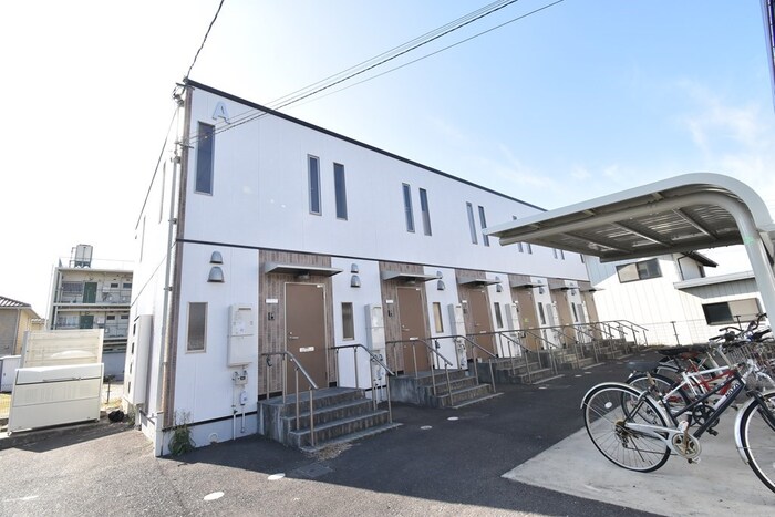 リースランド木太　B