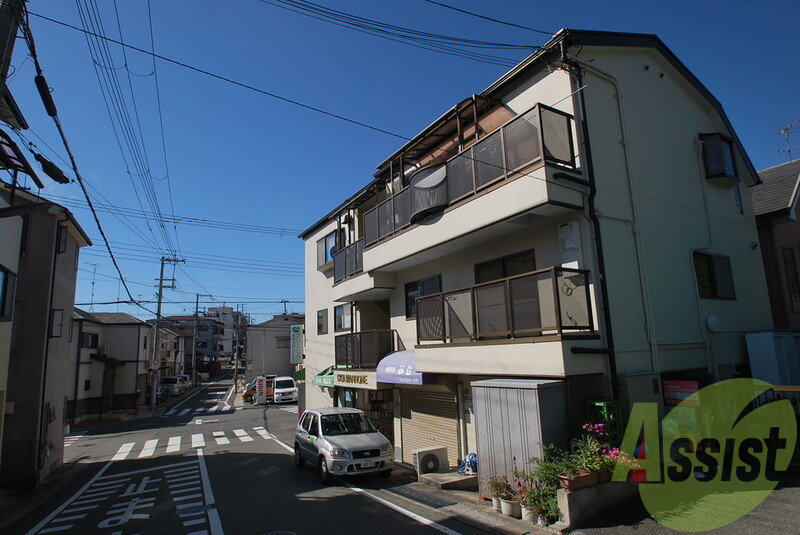 カサマローネの外観