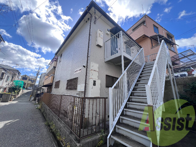 ハイツローレルの外観