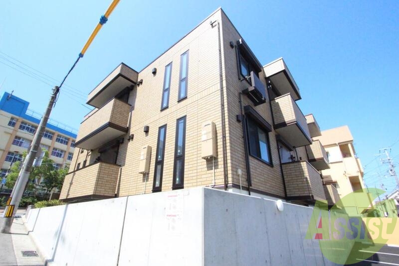 レガーロ上沢の外観