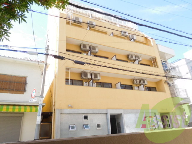 神戸市兵庫区西上橘通１丁目の賃貸マンションの外観