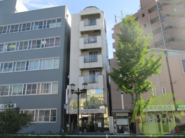 神戸市中央区楠町３丁目の賃貸マンションの外観