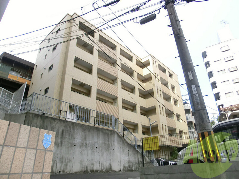 ウォームスヴィル神戸元町JPの外観