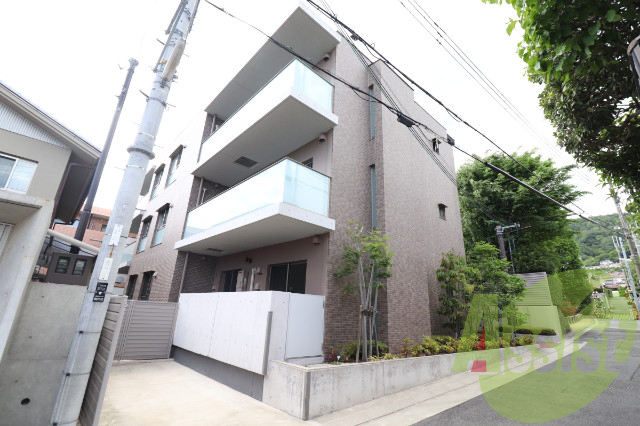 セントグラン岡本の外観