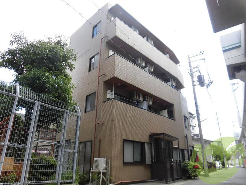 神戸市東灘区青木５丁目の賃貸マンションの外観
