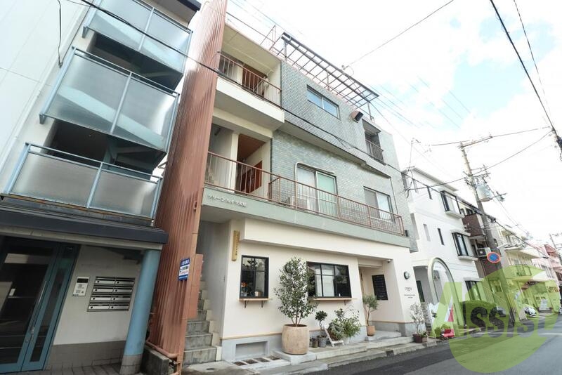 神戸市東灘区岡本２丁目の賃貸マンションの外観