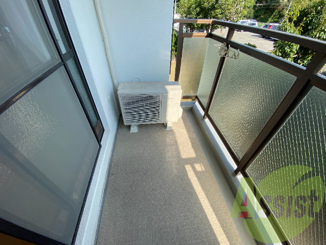 バルコニー バルコニー