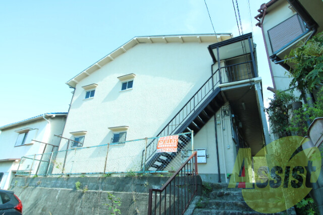 神戸市北区鈴蘭台東町５丁目の賃貸アパートの外観