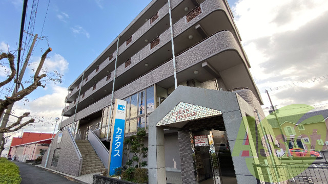 アーバンリバブルの外観