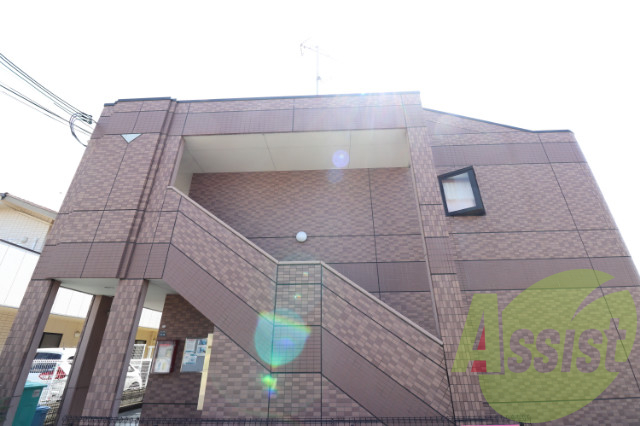 レジデンスE&Rの外観