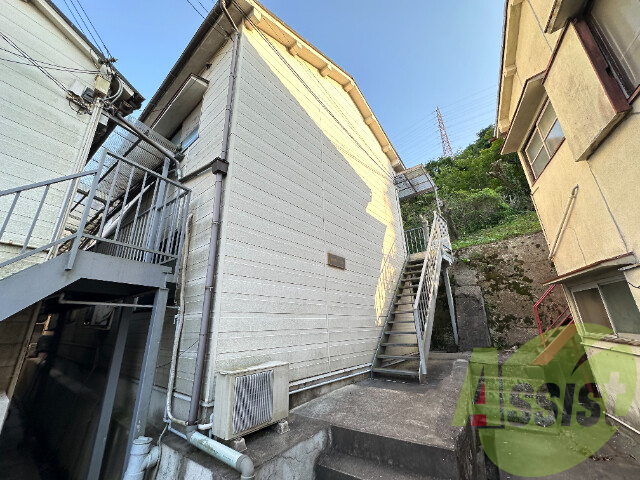 神戸市須磨区妙法寺字谷野の賃貸アパートの外観