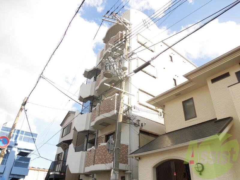 ワコーレフース本山の外観