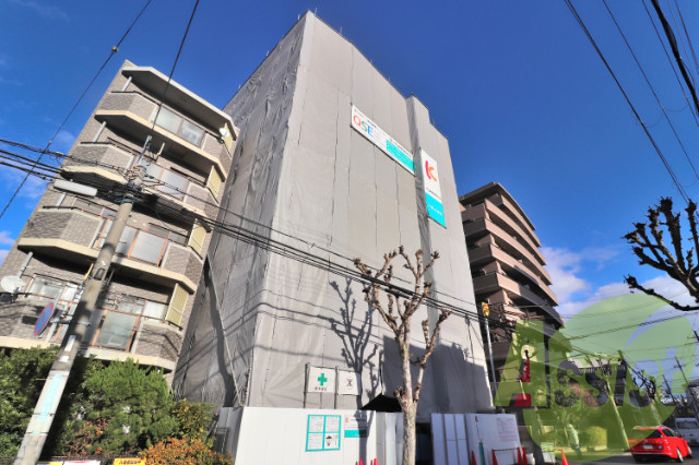 THE RESIDENCE N