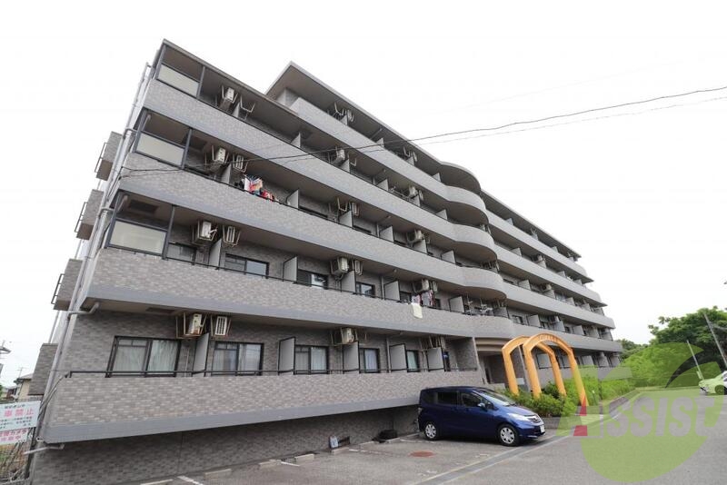 神戸市西区伊川谷町潤和の賃貸マンションの外観