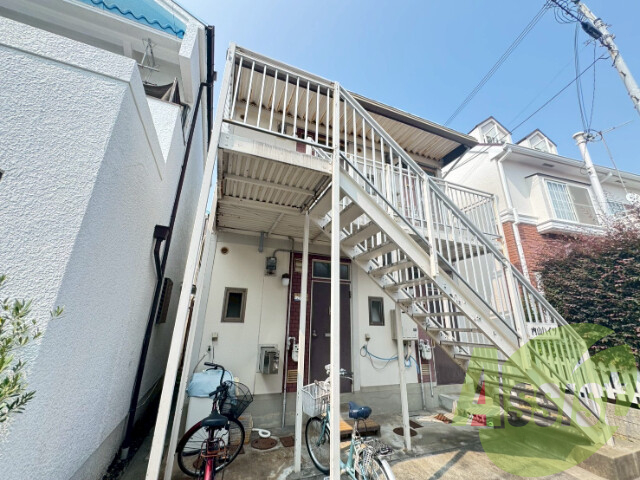 内山ハイツの外観