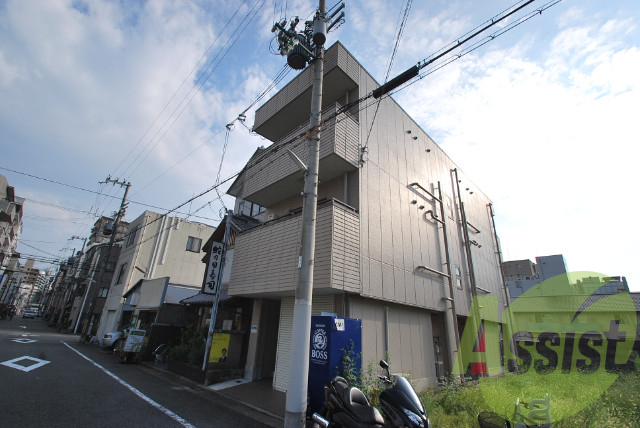 神戸市兵庫区大開通６丁目の賃貸アパートの外観