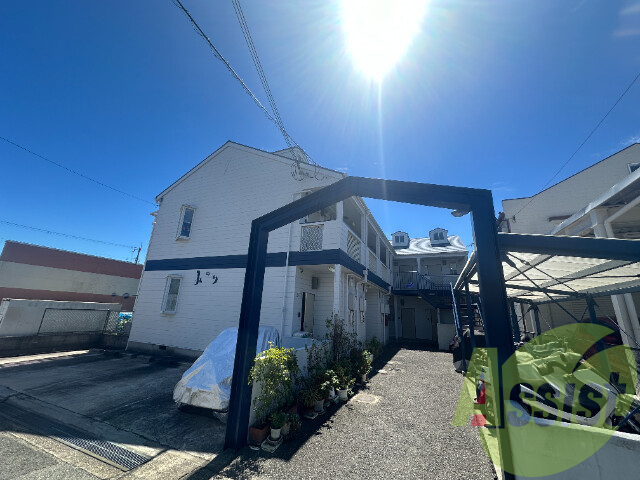 神戸市西区王塚台２丁目の賃貸アパートの外観