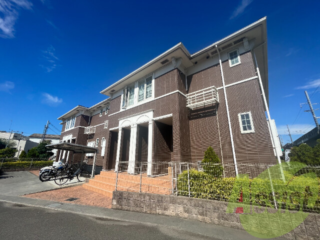 神戸市西区玉津町新方の賃貸アパートの外観