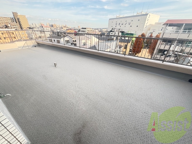 バルコニー バルコニー