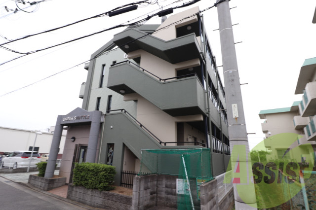 グリーンシャトルの外観