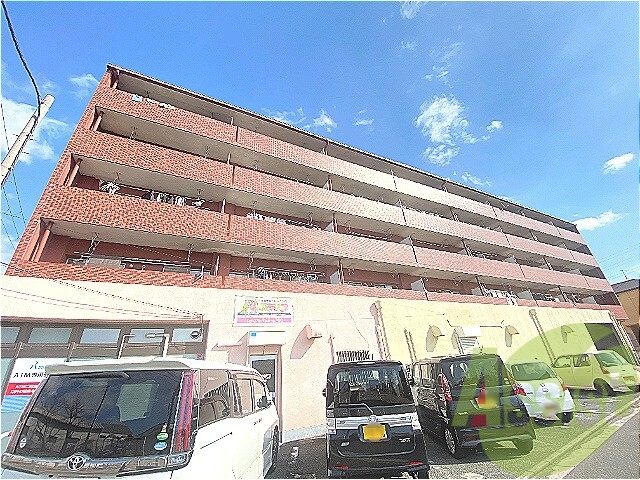 YKハイツ宮の上の外観