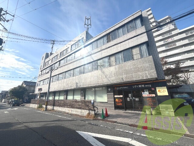サンビルダー朝霧の外観