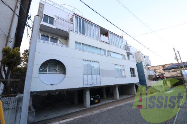 ソレイユ王塚台の外観