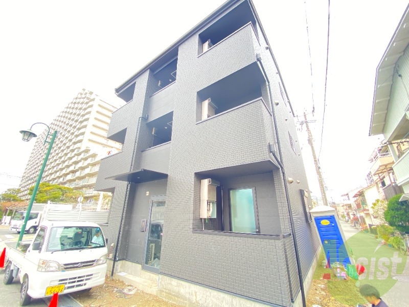 リブレメゾン西明石南町の外観