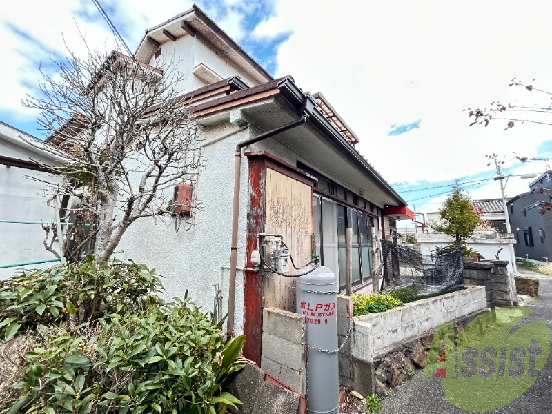 播磨町本荘2丁目貸家