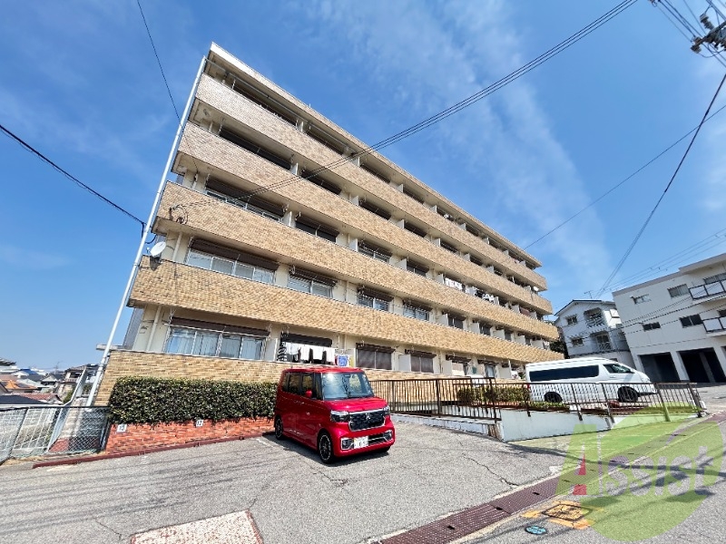 マンション朝霧の外観
