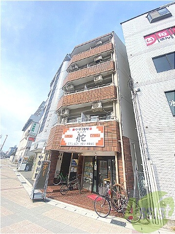 サングレイス西新町の外観
