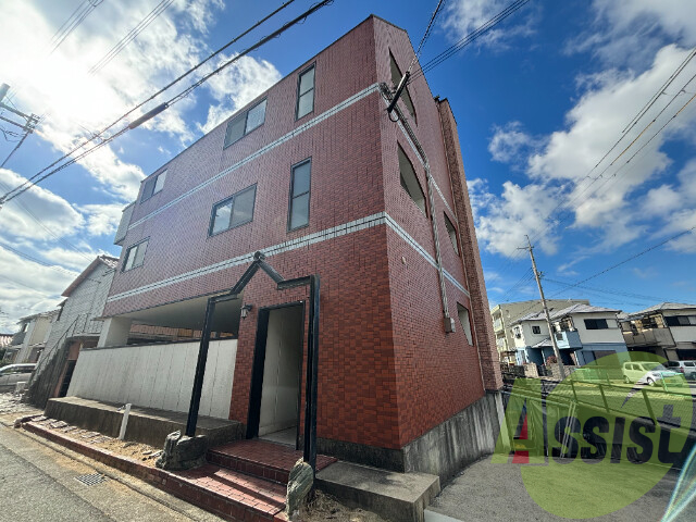マンションエイトの外観