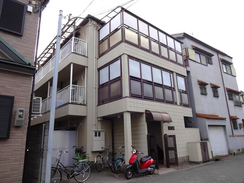 ルネ山岸の外観 ルネ山岸の外観