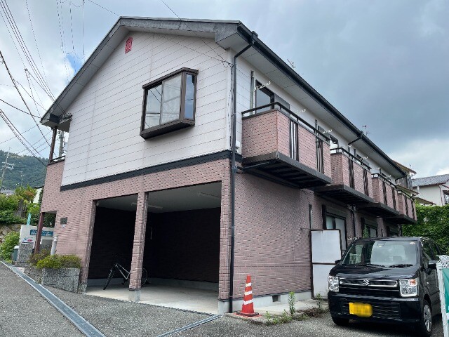 ハイツいながわの外観