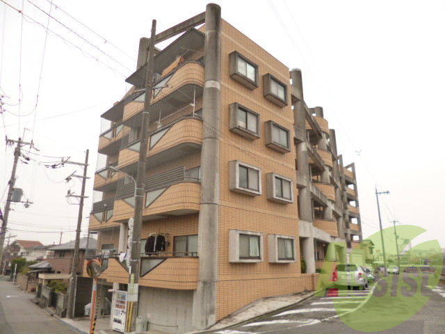コーニッシュ豊中の外観