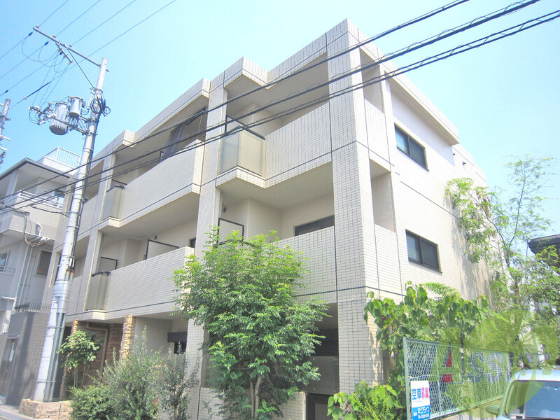 パレ緑地公園の外観