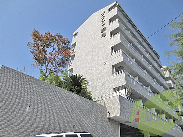 Gran Pino 春日の外観