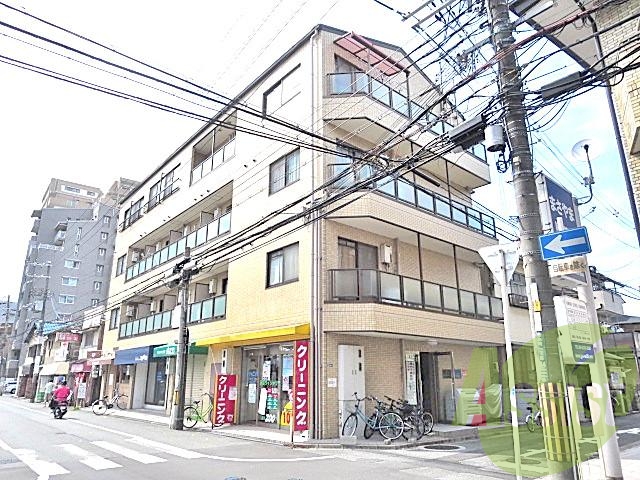 メゾンワタナベの外観