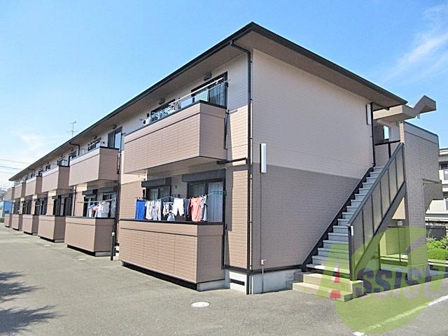 ソレジオ1号館の外観