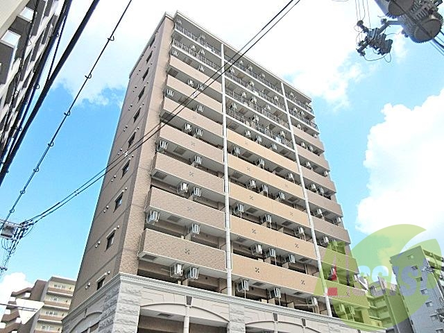 Luxe江坂2の外観