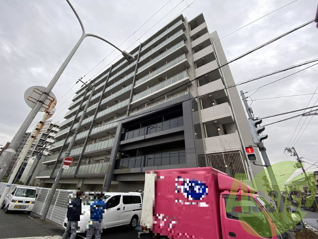 エスプレイス江坂レジデンスの外観