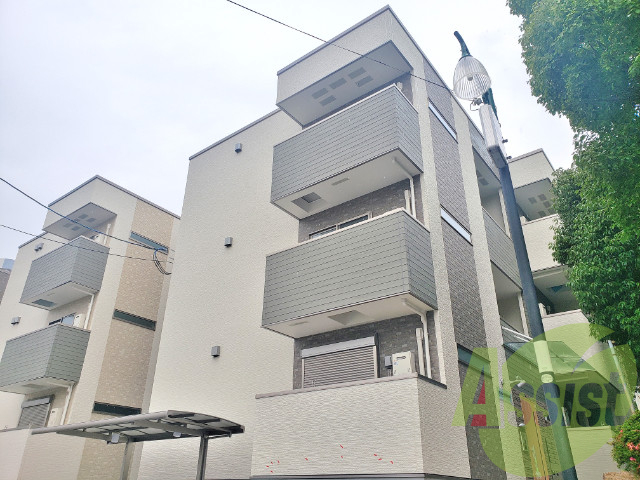 フジパレス西淡路3番館の外観