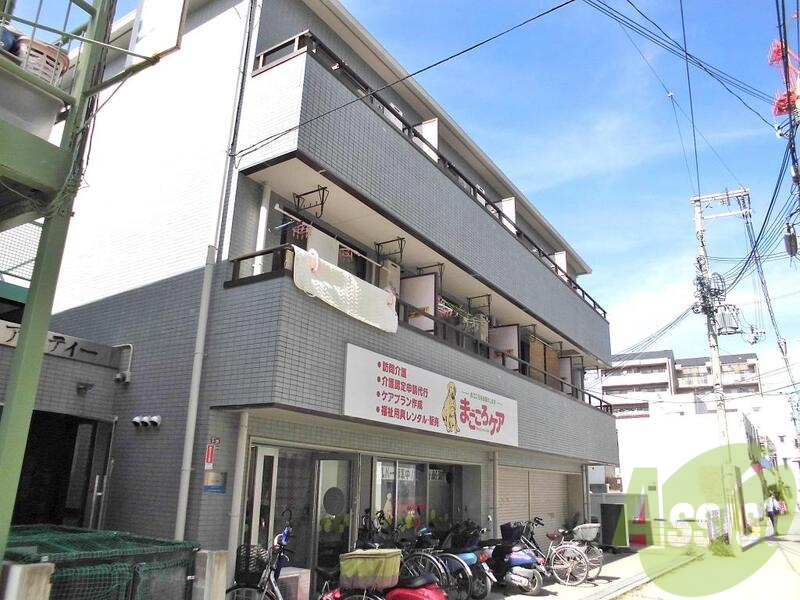 マンションアマティの外観