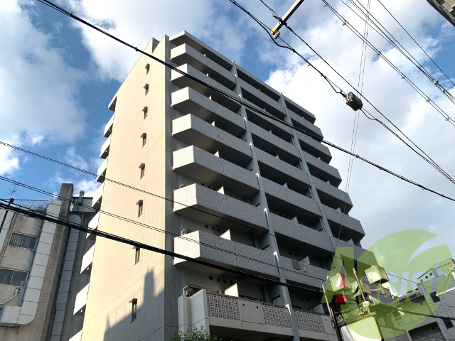 ウィスタリア新北野の外観