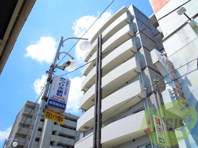 服部サーク２の外観