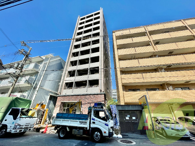 ミッドコート東三国の外観