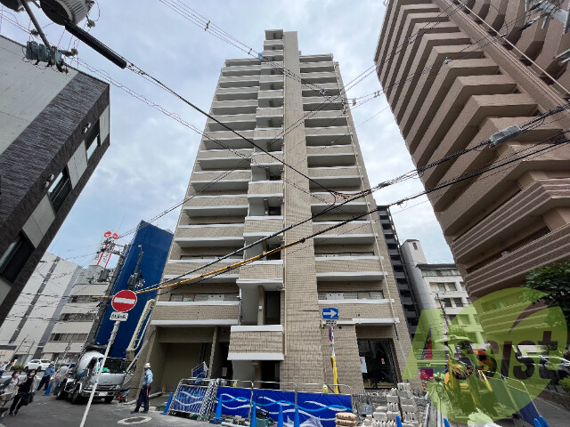 レオンコンフォート十三の外観