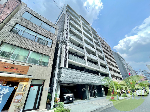 プレサンス新大阪クロステージの外観